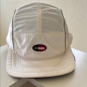 NIKE AIR MAX SUPREME 5 PANEL HAT